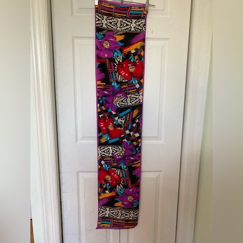 Vintage Tropical Oscar De La Renta Scarf - Picture 9 of 10
